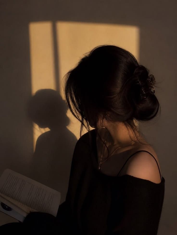 PAIN KEEPS A DIARY
